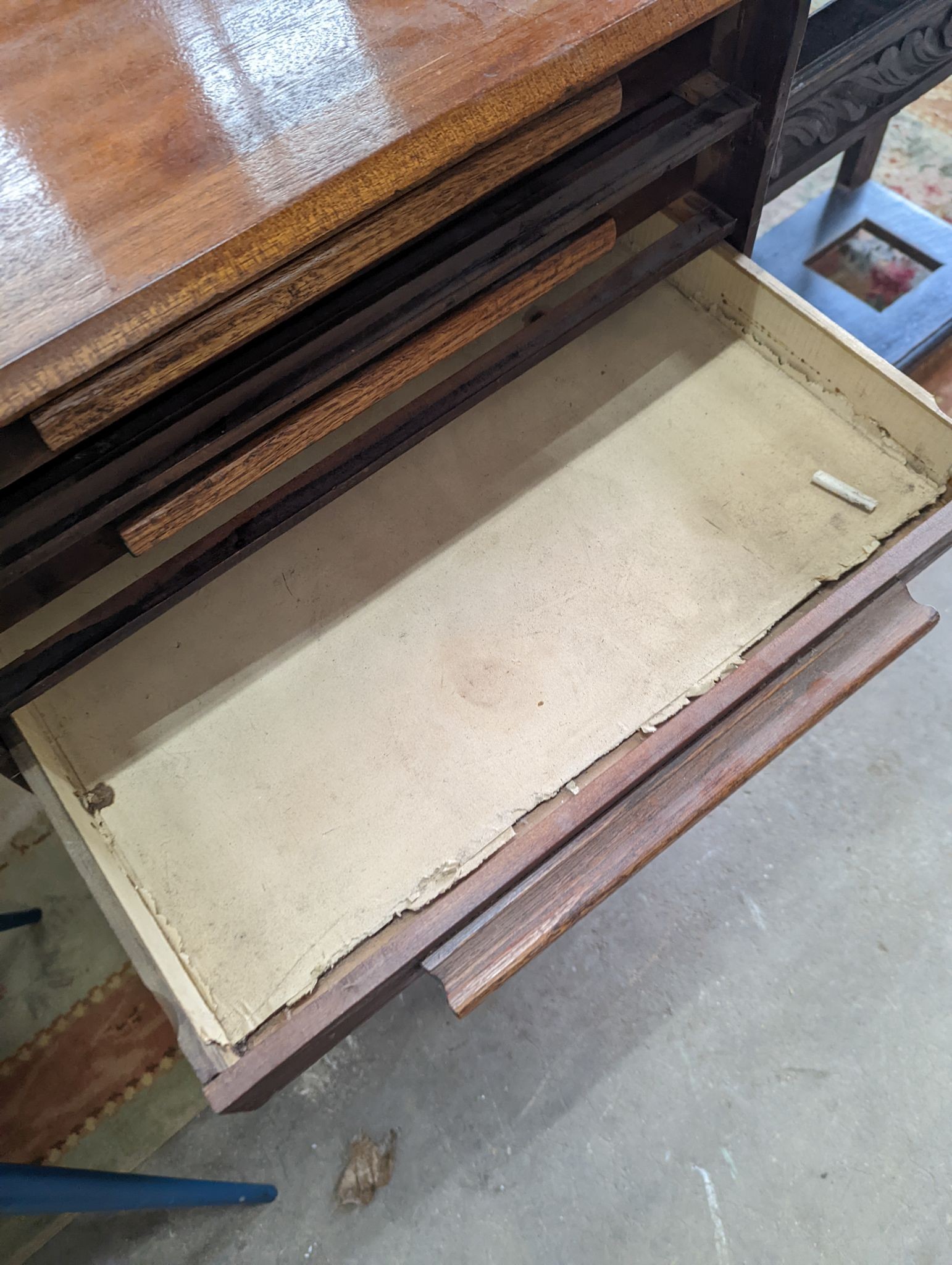 An early 20th century collector's cabinet, width 55cm, depth 45cm, height 92cm